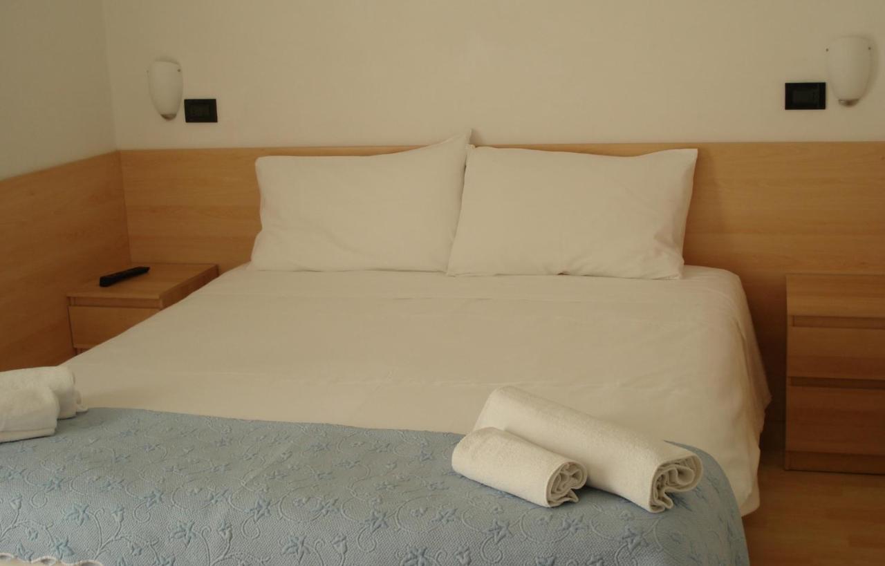 La Quercia Hotel Lignano Sabbiadoro Eksteriør billede